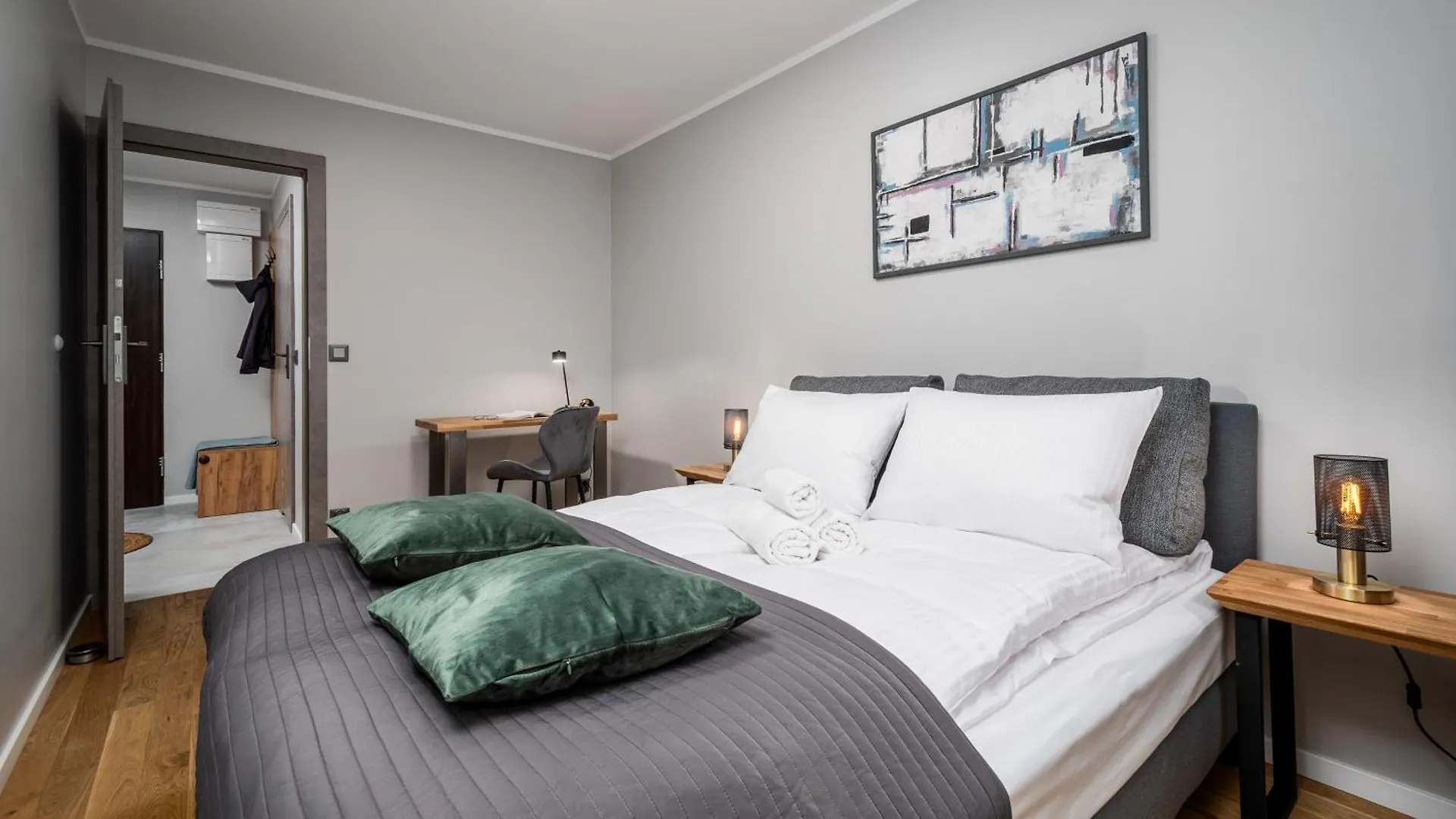 Zlota Apartments City Centre By Sun & Snow Warsaw
